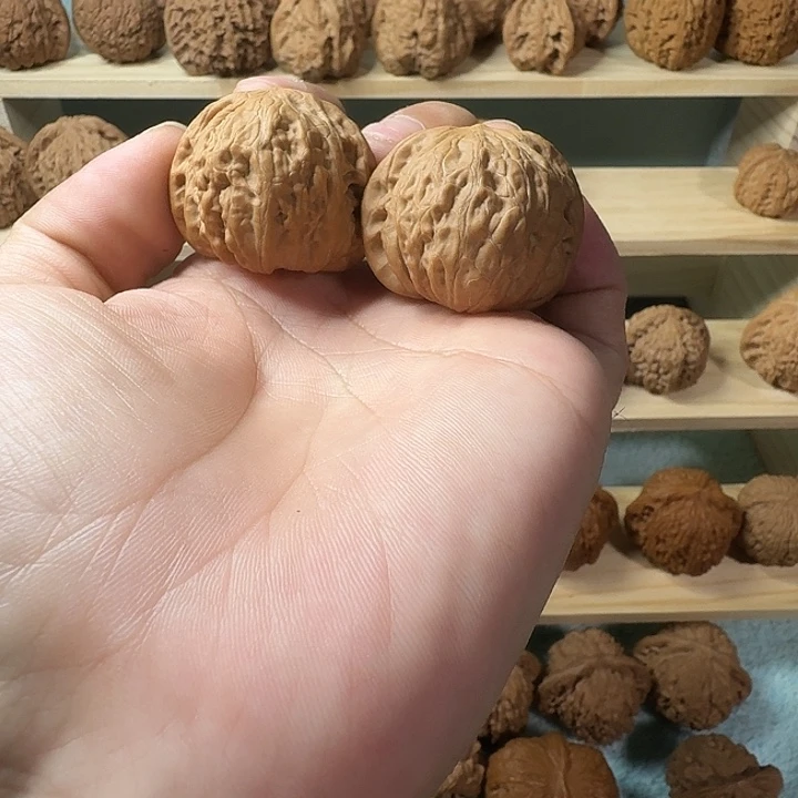 吊坠文玩核桃微修铁锤