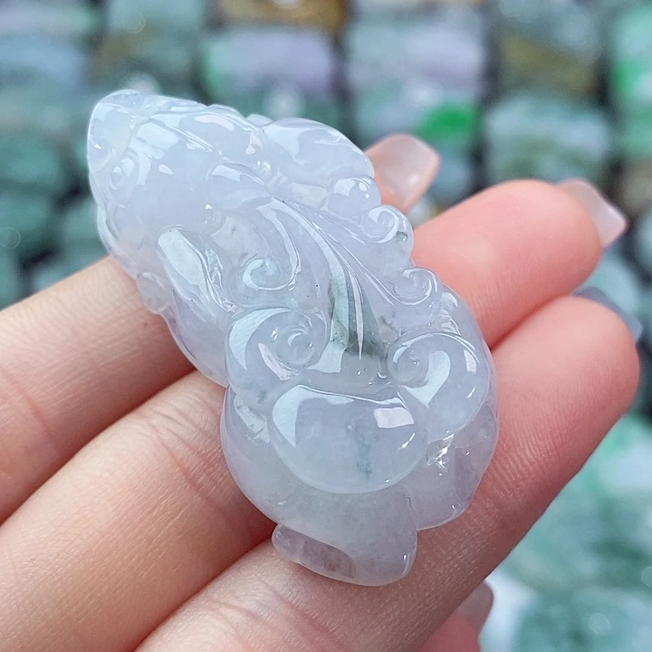 颈饰未镶嵌翡翠天然