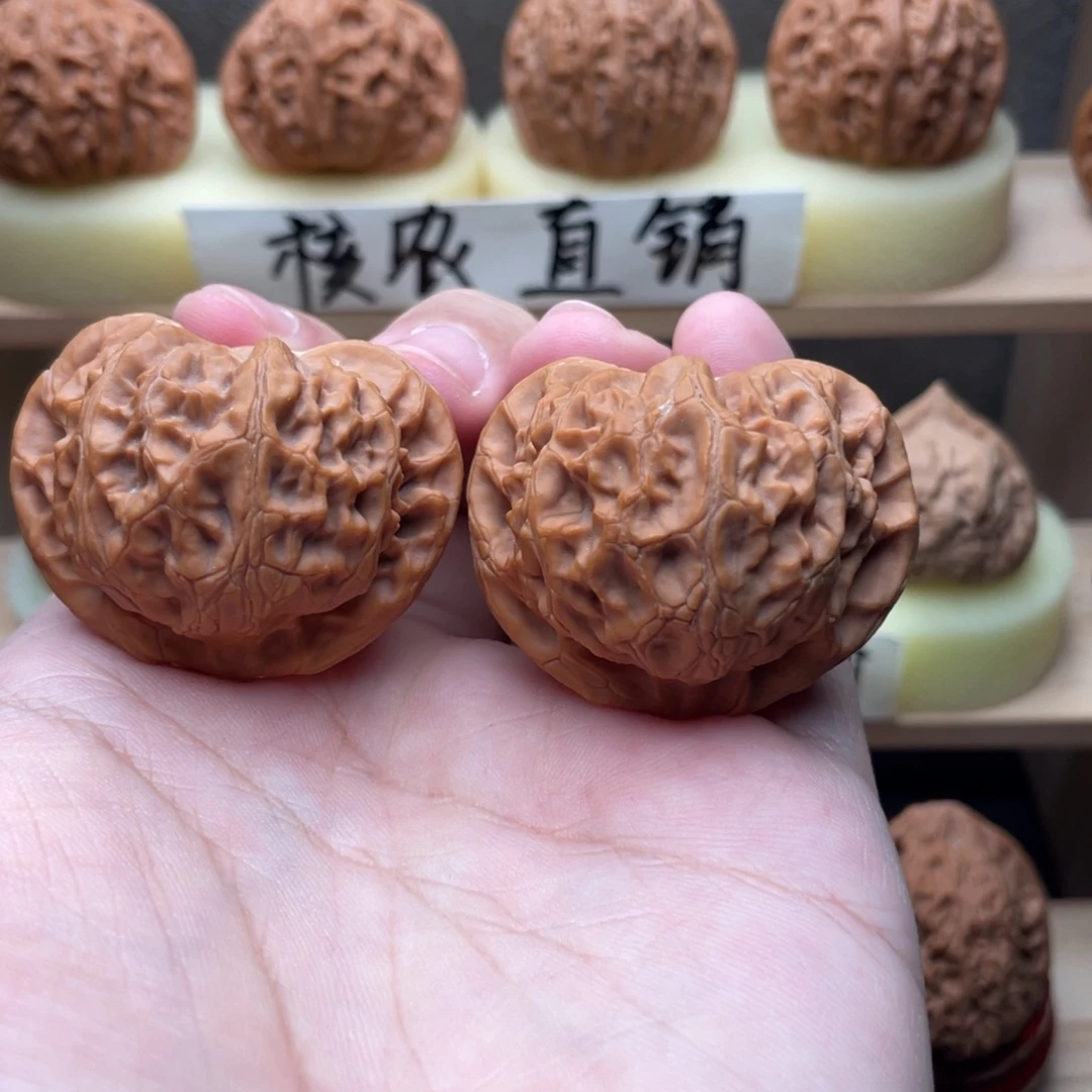 文玩核桃吊坠米奇桃心耳宫灯42➕交友价