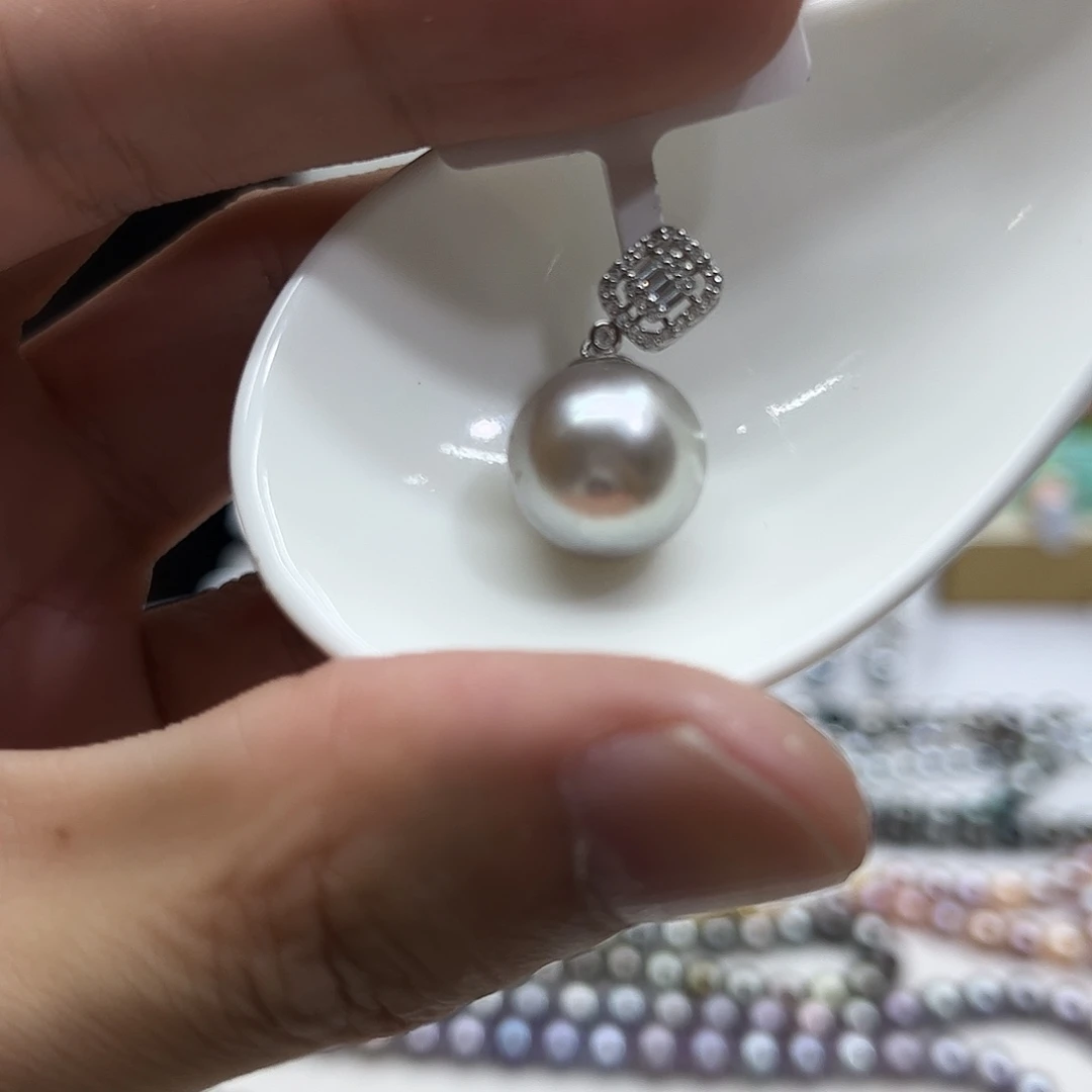 颈饰银S925镶嵌海水珍珠