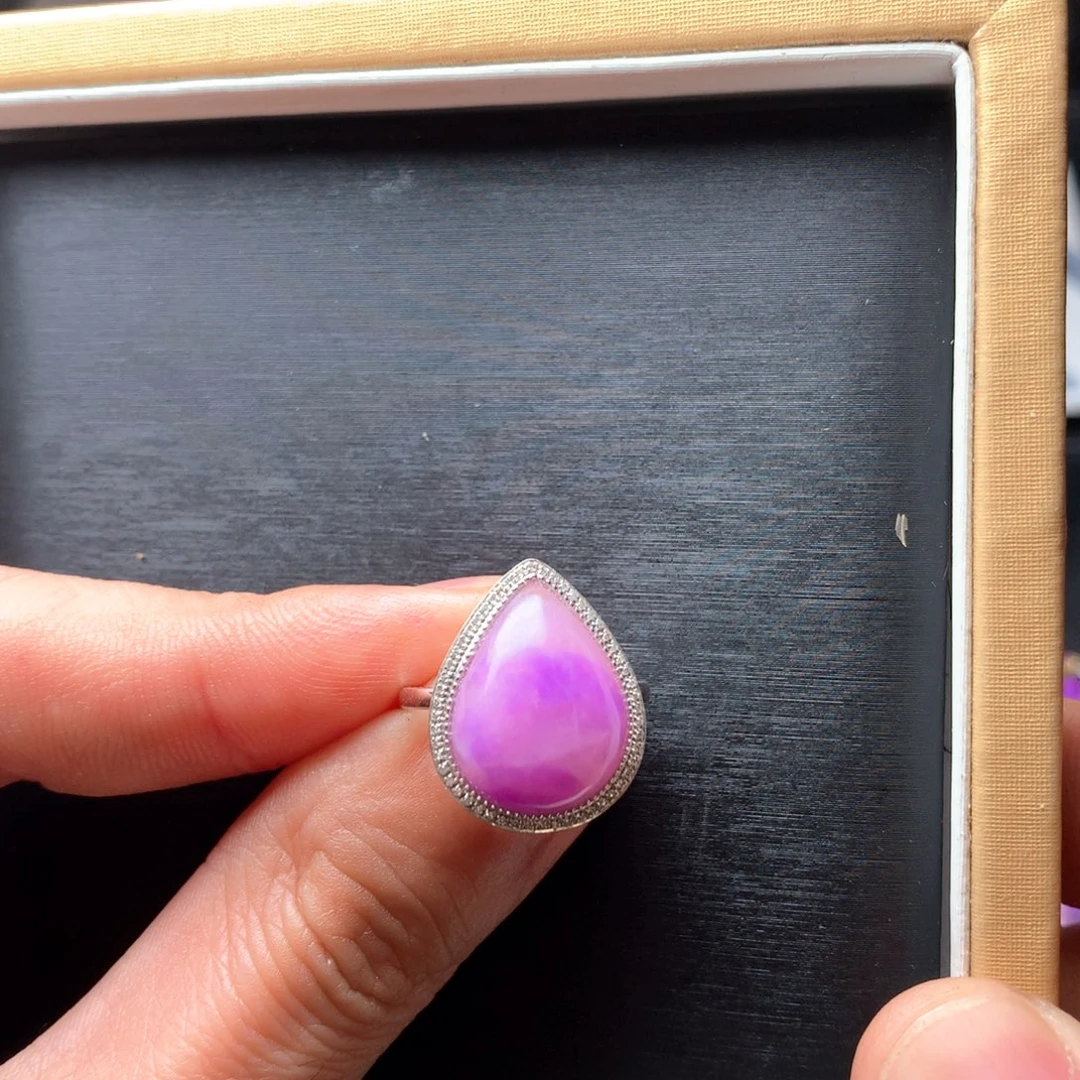 苏纪石（舒俱来）戒指18K金镶嵌