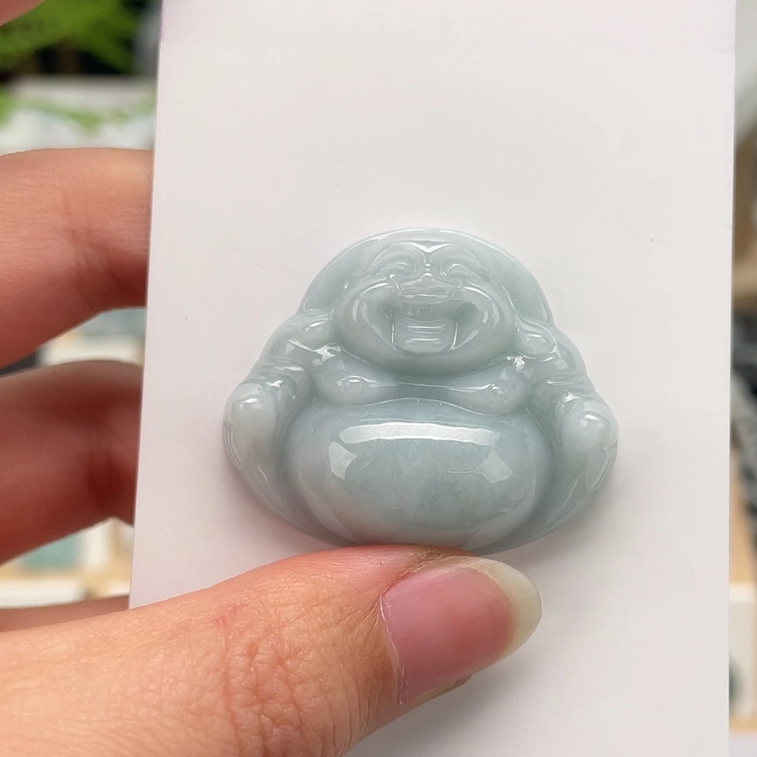 翡翠未镶嵌颈饰佛公