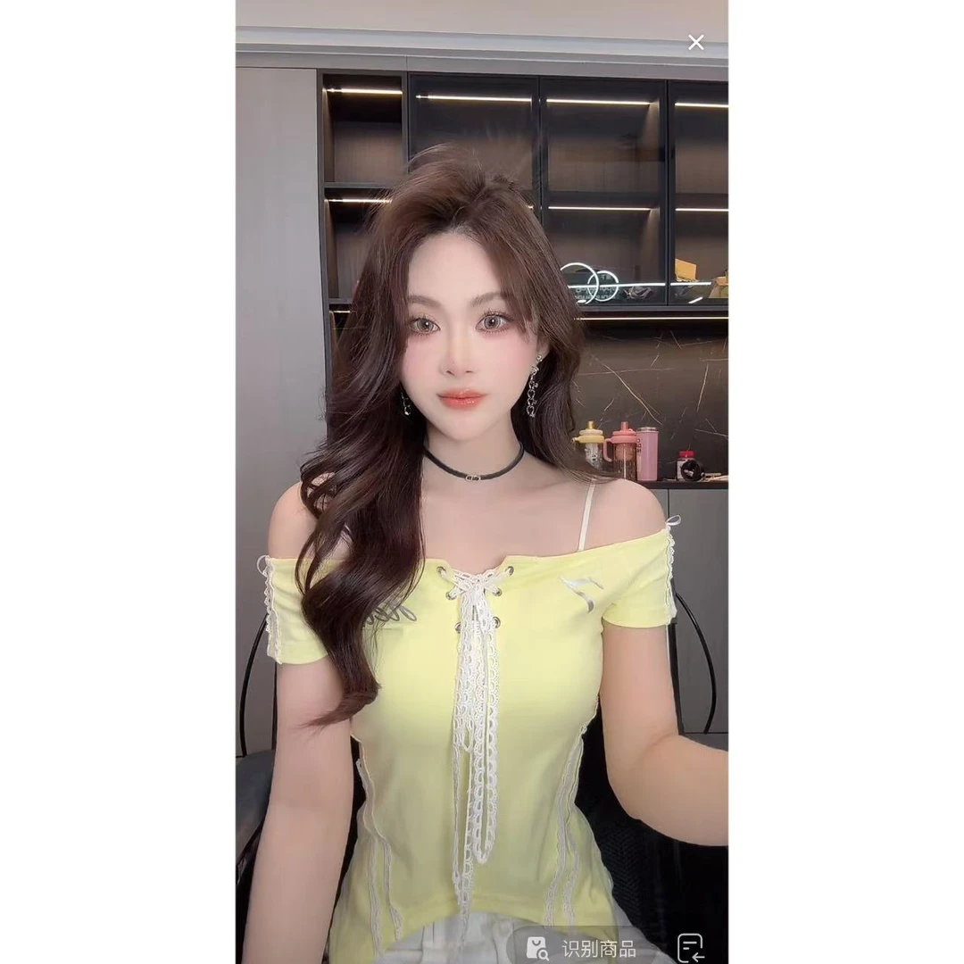 曼曼【曼谷热浪】 纯欲风辣妹一字肩露肩不规则短袖T恤女