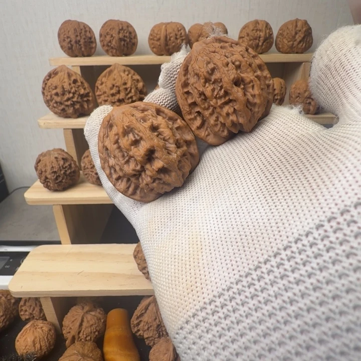 吊坠文玩核桃全品麦穗虎头