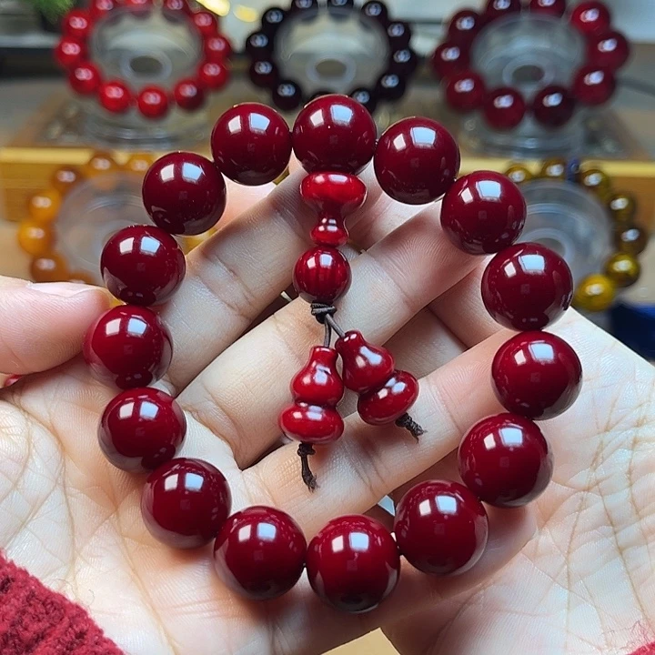 哪***吒贝壳杉（血龙木）手串/手链