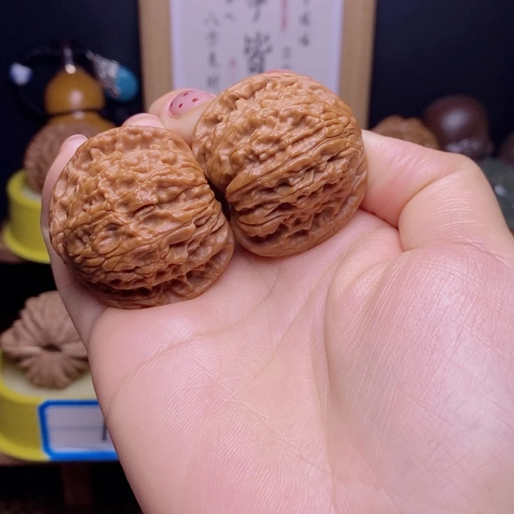 文玩核桃把件磨盘