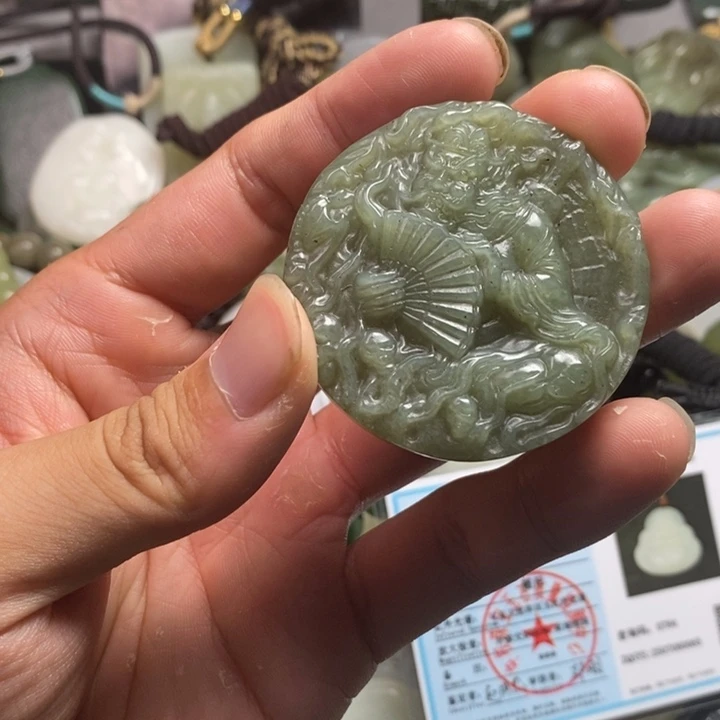 和田玉未镶嵌珠宝奇石