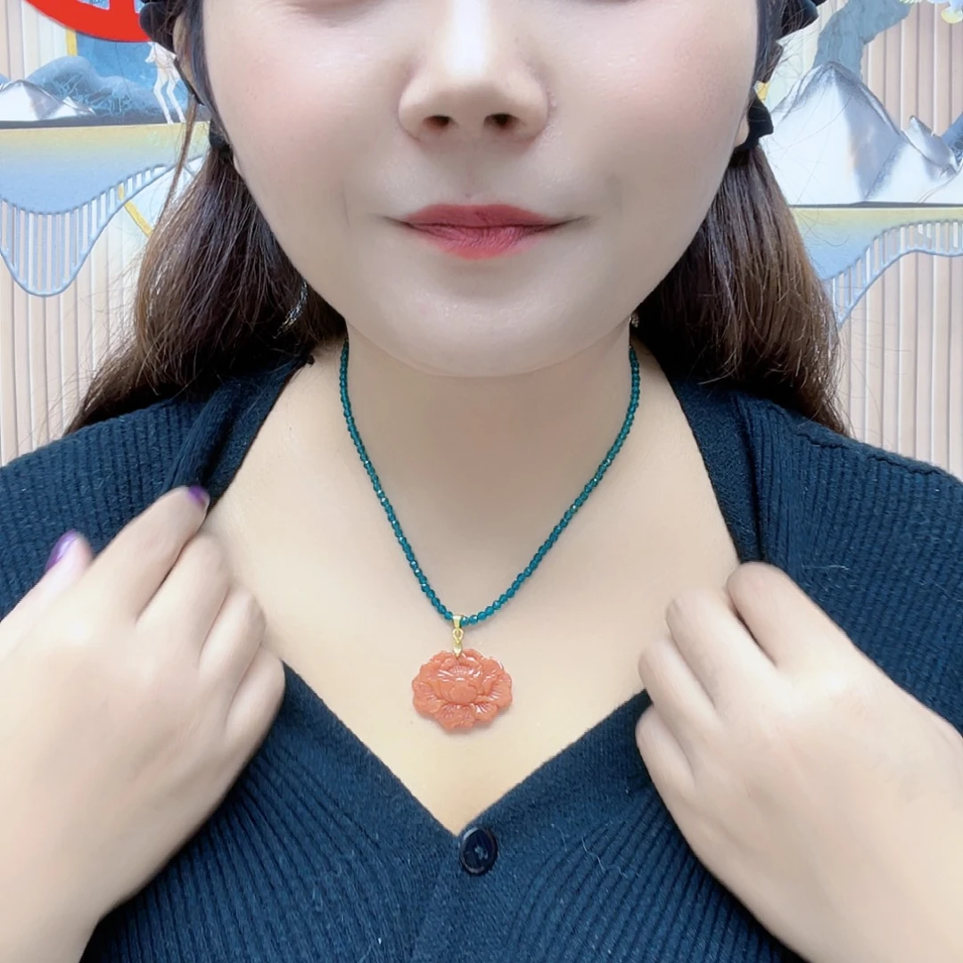 翡翠未镶嵌颈饰项链