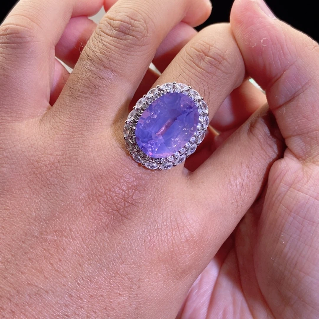 水晶戒指银S925镶嵌小**?