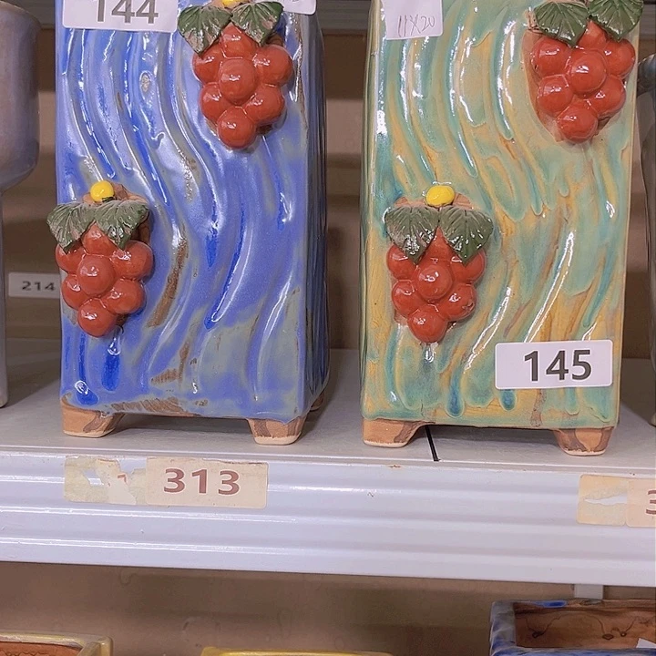 紫砂花盆陶瓷制品