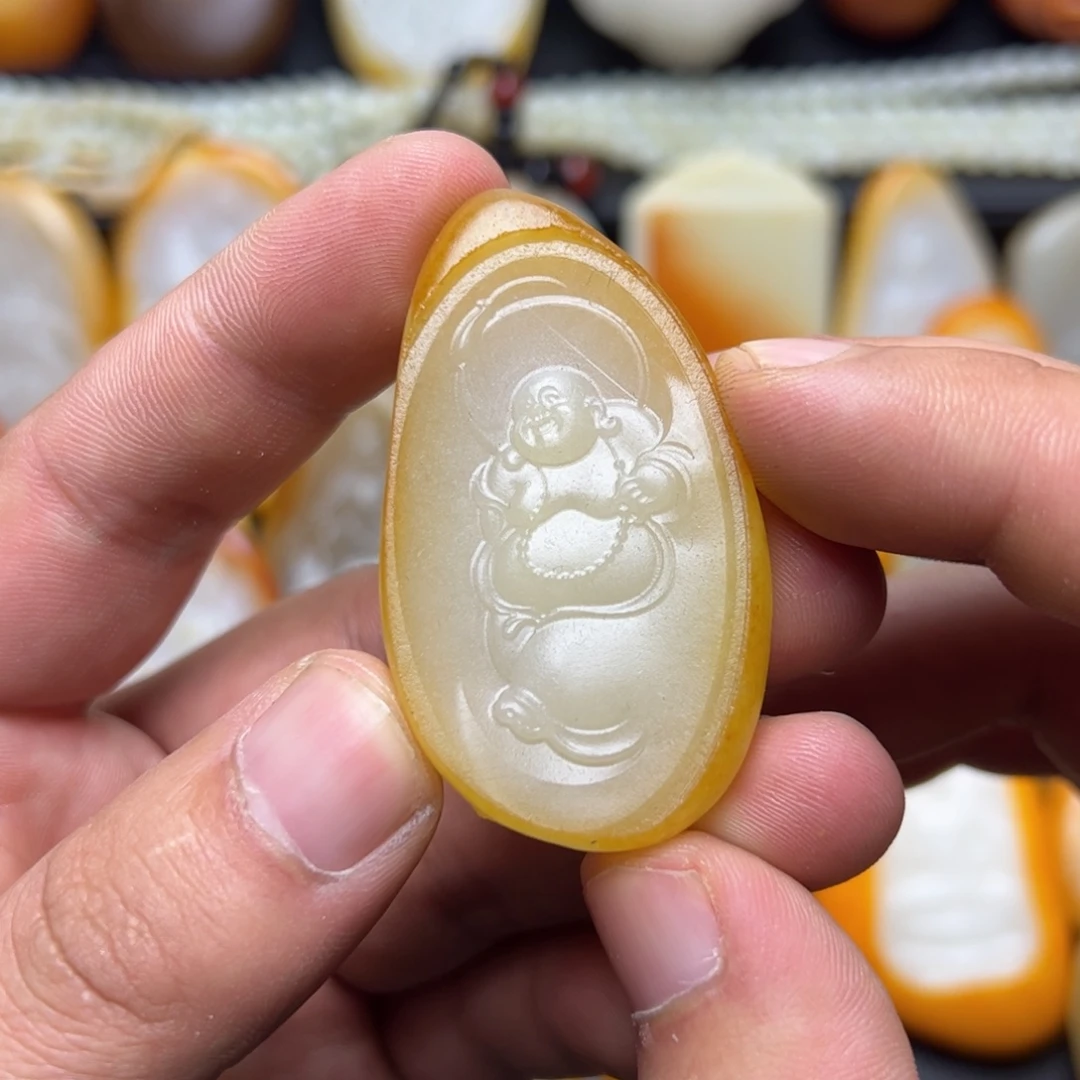 和田玉未镶嵌挂件