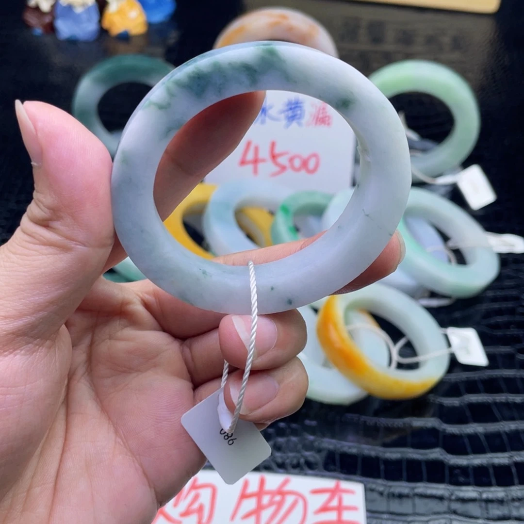 未镶嵌翡翠定制翡翠