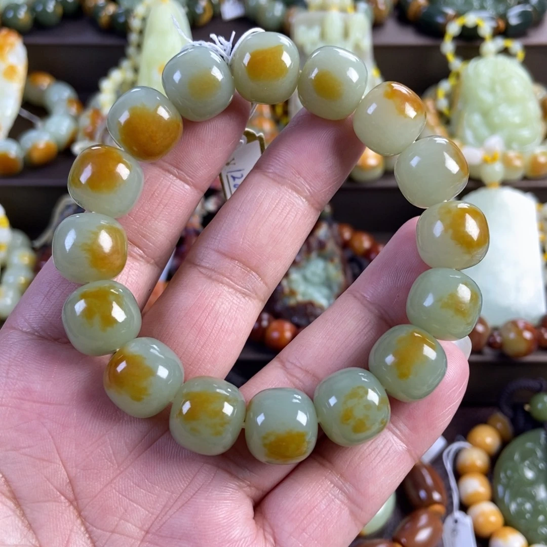 透闪石质玉未镶嵌手串