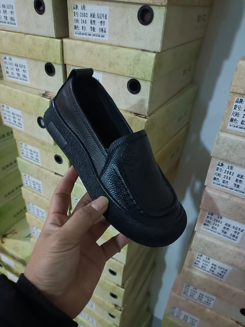 2502《山茶花》头层牛皮复古手工一脚蹬单鞋