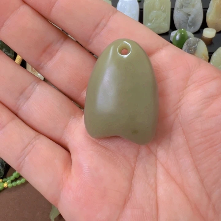 吊坠(不含链)未镶嵌和田玉