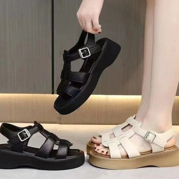 法式凉鞋女夏季2025年新款厚底防滑轻便软底松糕跟小个子沙滩鞋