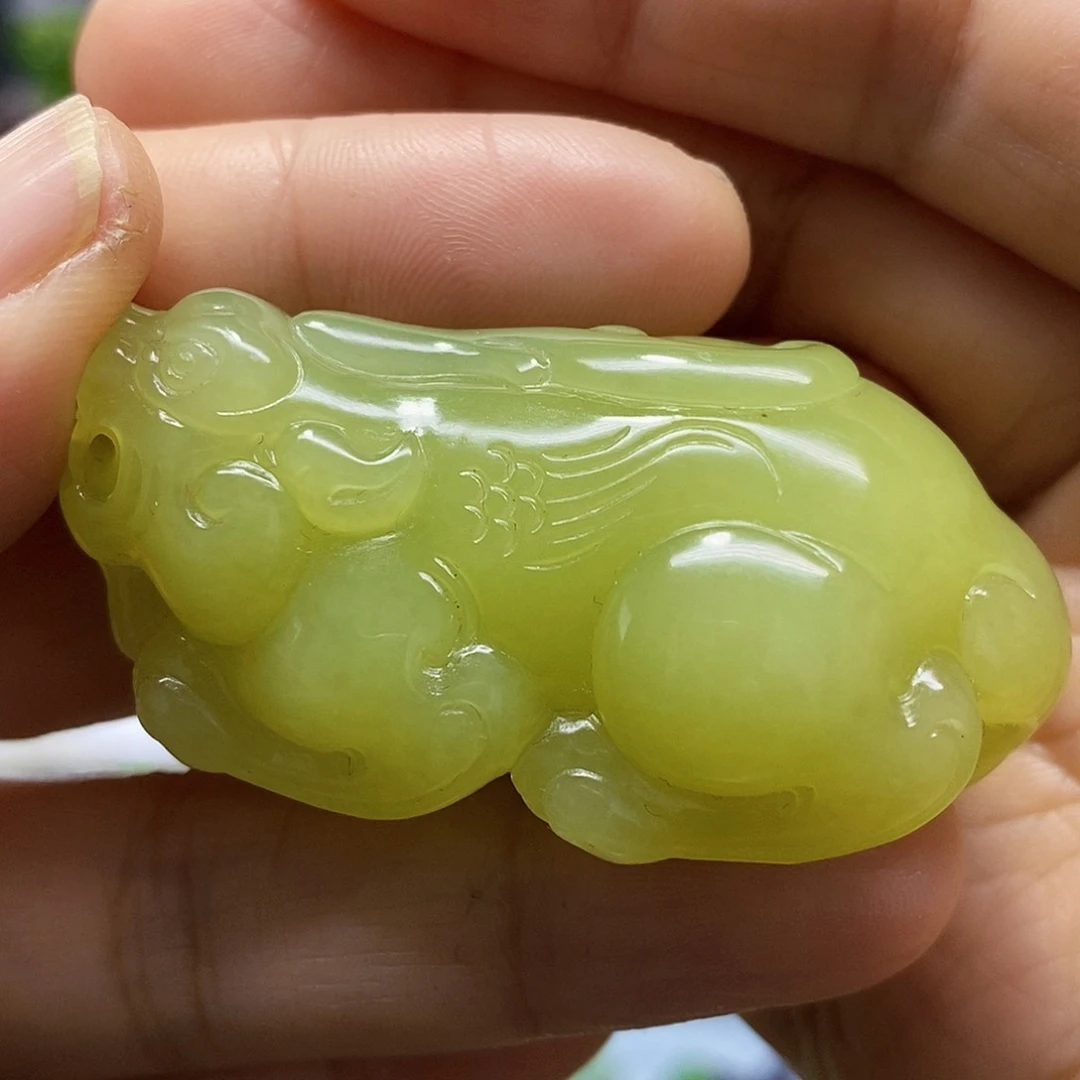 未镶嵌和田玉挂件