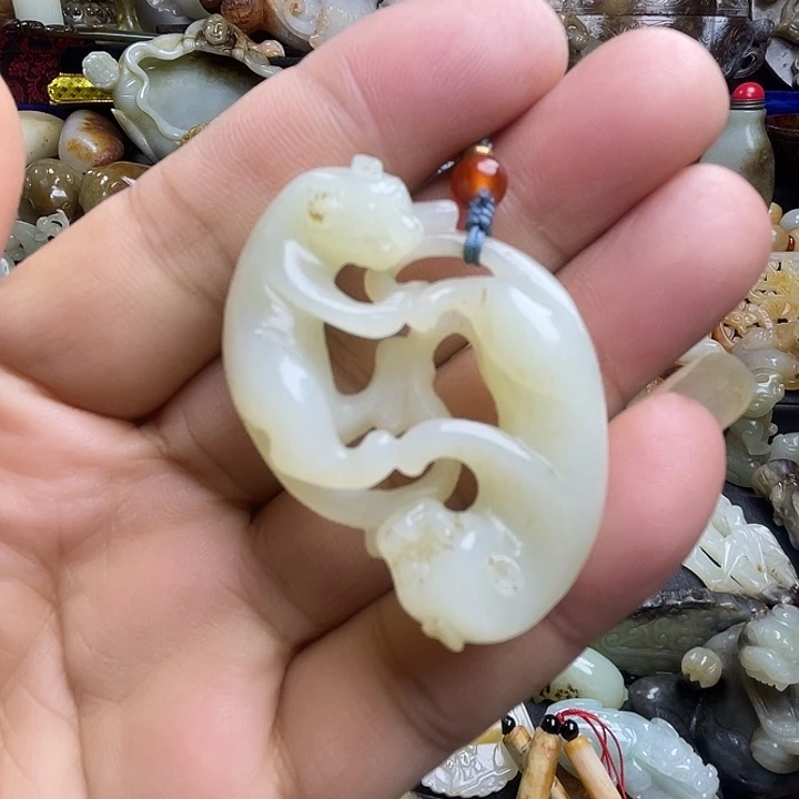 颈饰未镶嵌和田玉