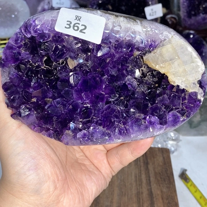 未镶嵌大型摆件（非配饰）水晶方解石