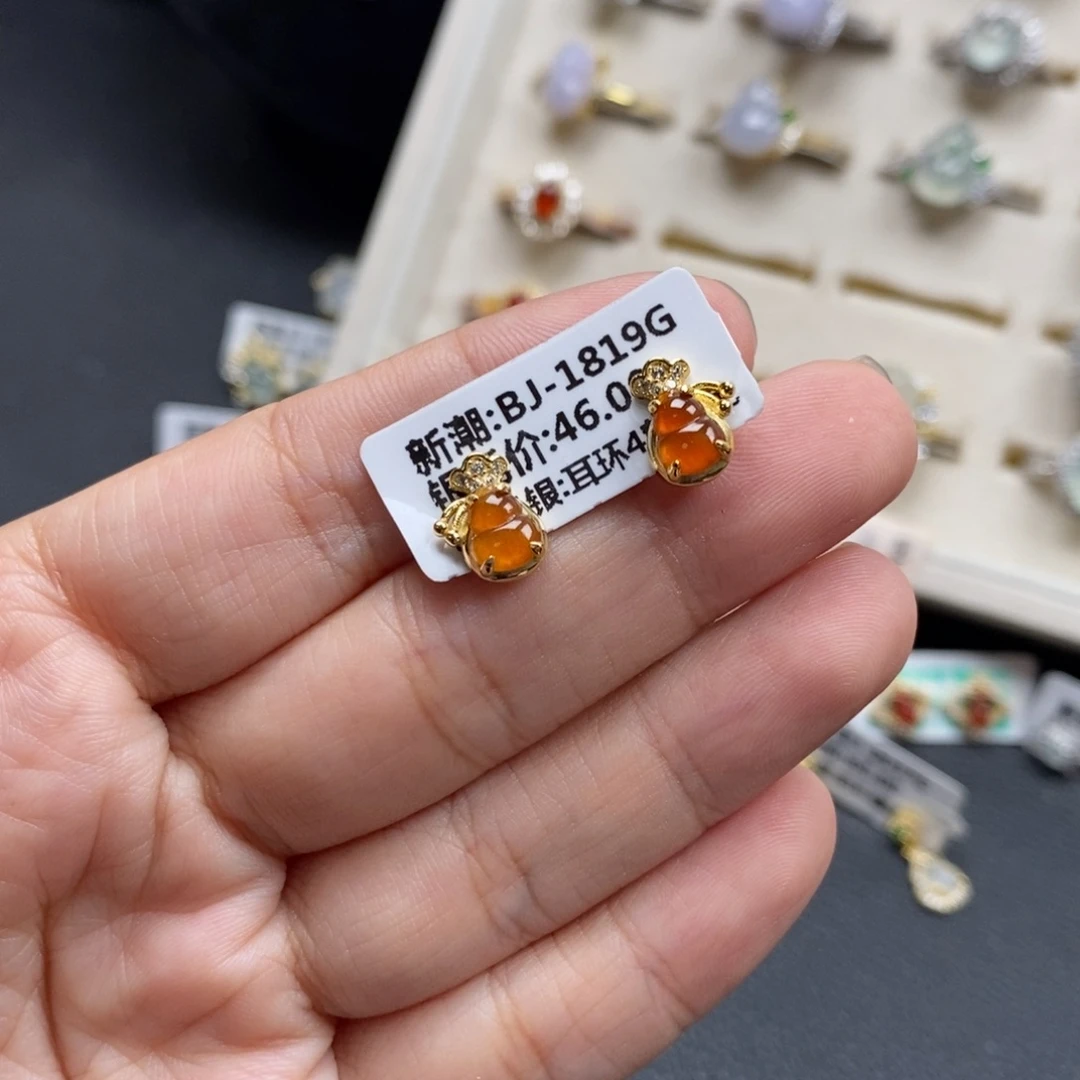 T***づ翡翠银S925镶嵌戒指