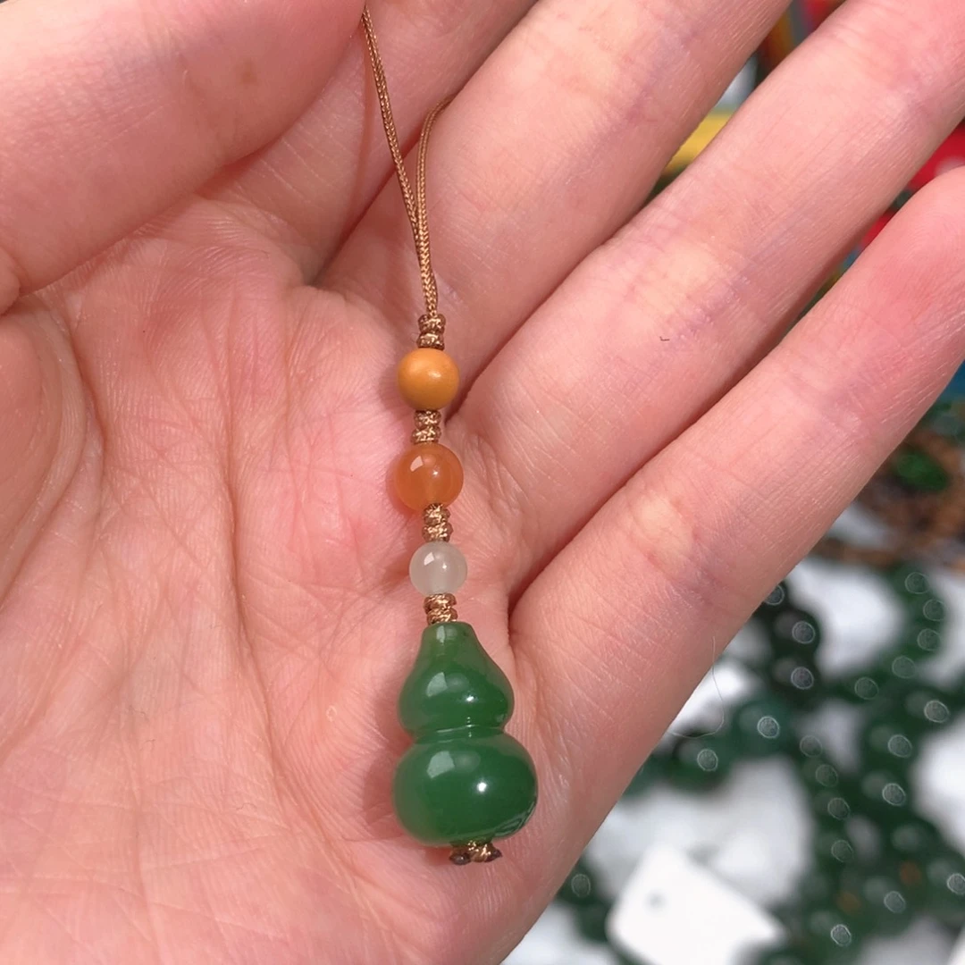 和田玉（碧玉）吊坠(不含链)未镶嵌