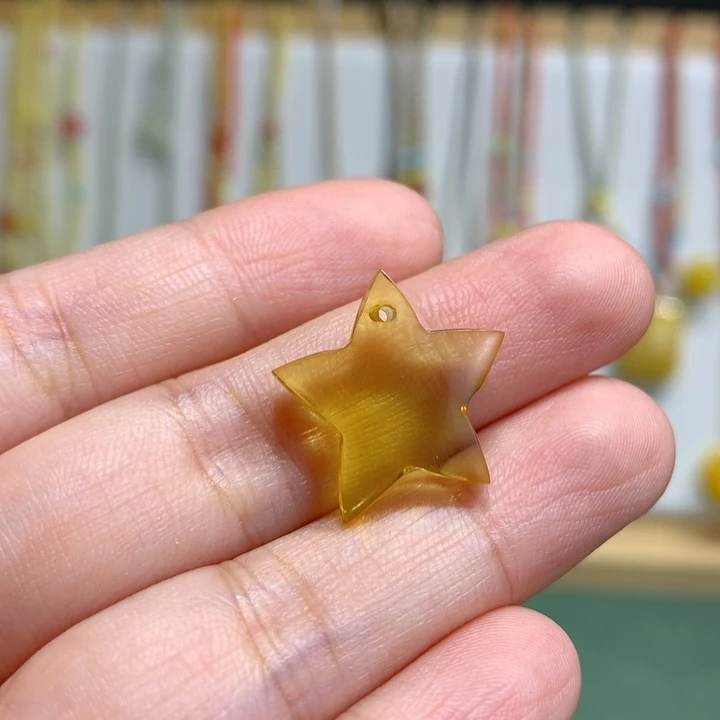 琥珀未镶嵌裸石特价