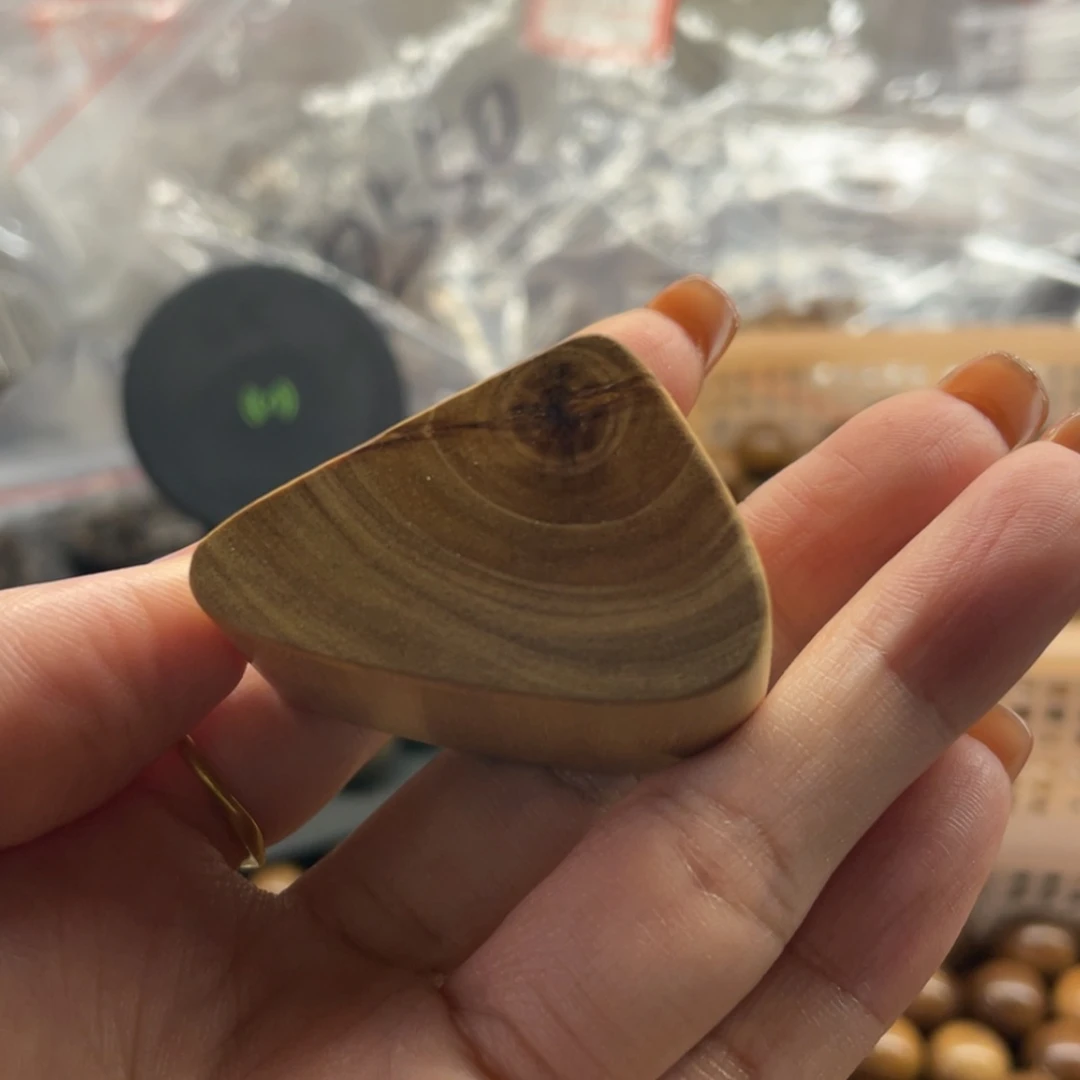 【闪购商品】檀香木吊坠沐*小吊坠瑕疵