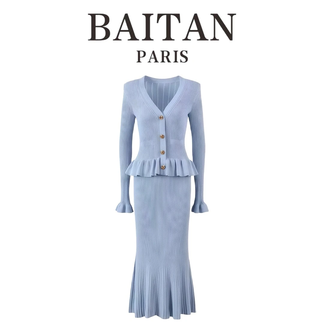 2025年春款重工精致名媛法式镂空V领气质荷叶边针织假两件连衣裙