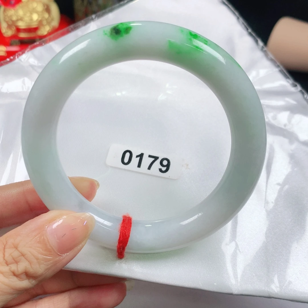 翡翠手镯未镶嵌二*0179