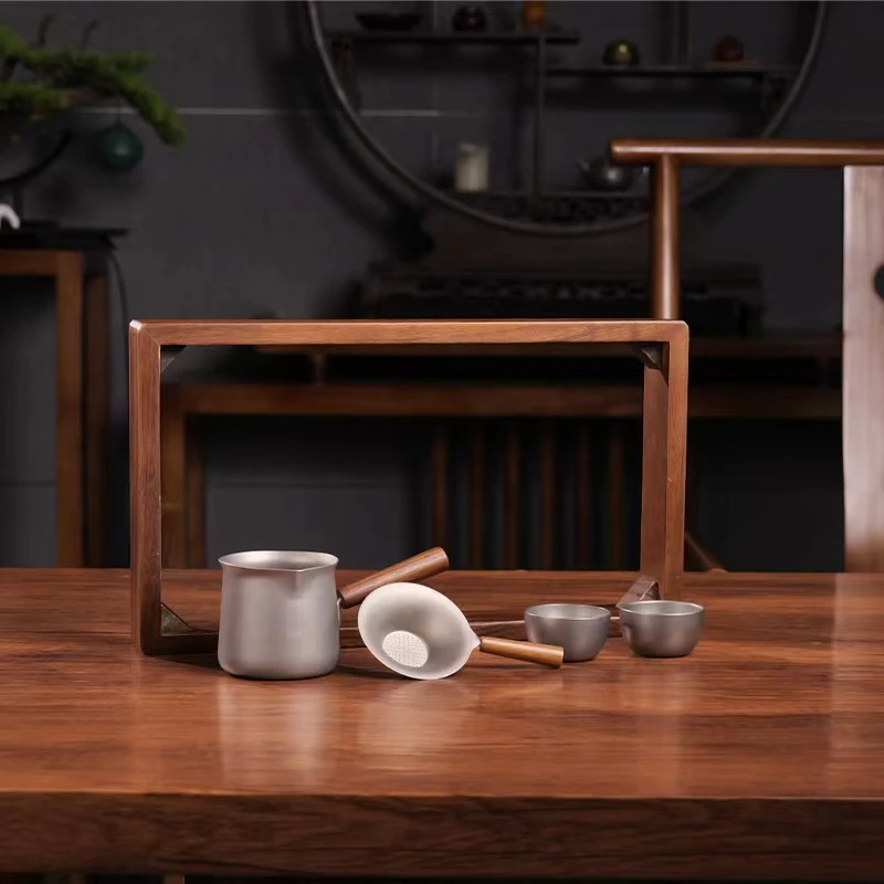 钛立维实木边框纯钛茶具套装（实木边框+两茶杯+茶漏+公道杯）