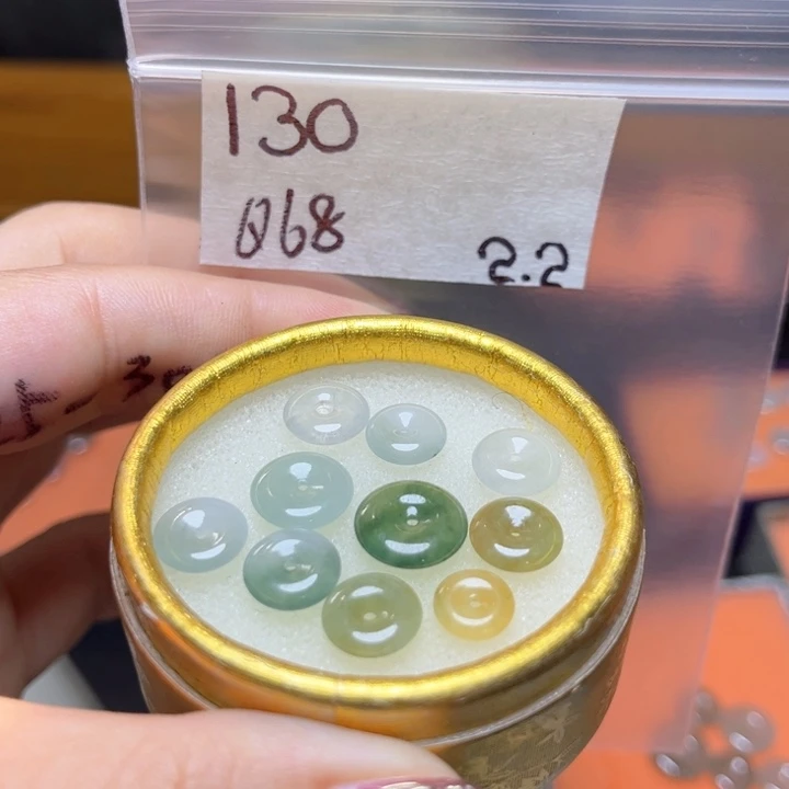 定制翡翠未镶嵌不