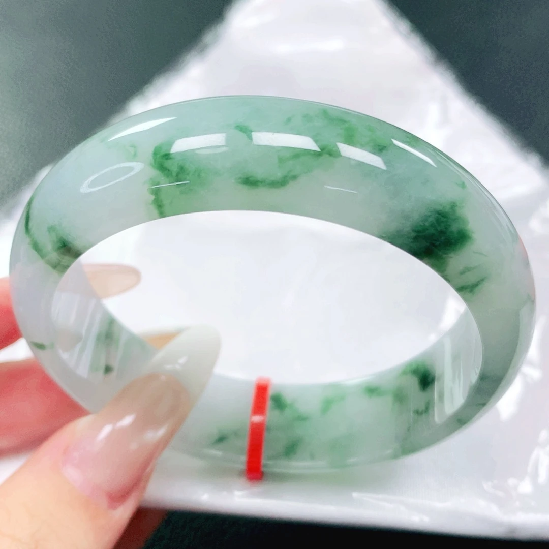 翡翠未镶嵌手镯56
