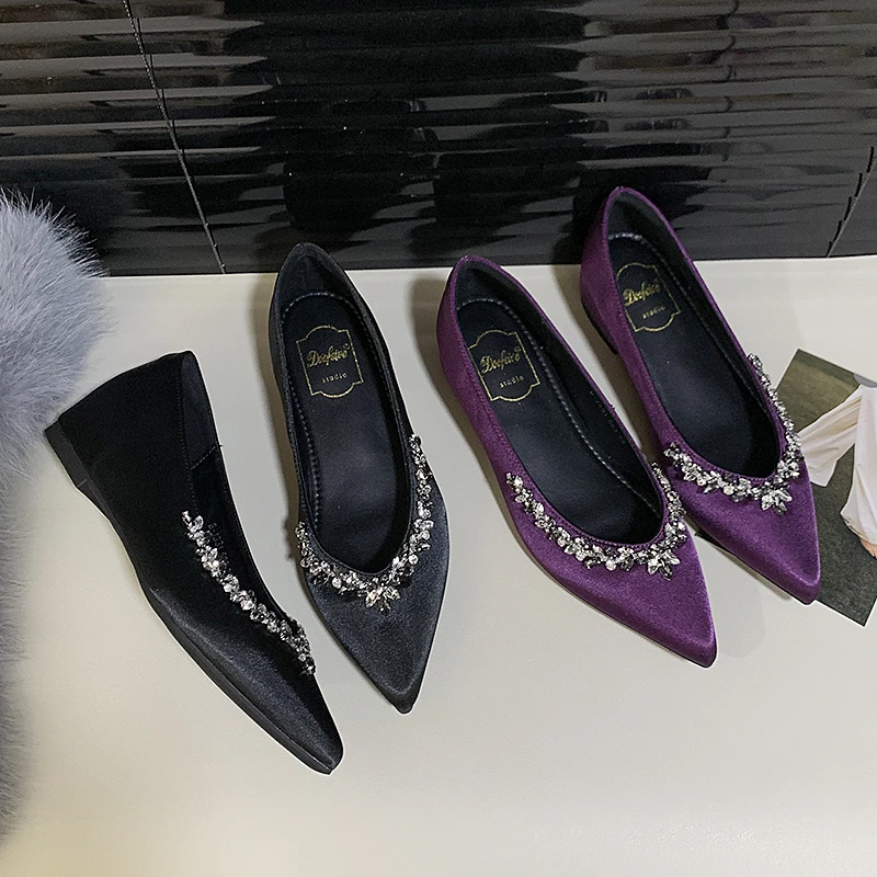 气质缎面尖头单鞋女人味紫色内增高女鞋新款水钻韩版浅口低跟鞋女