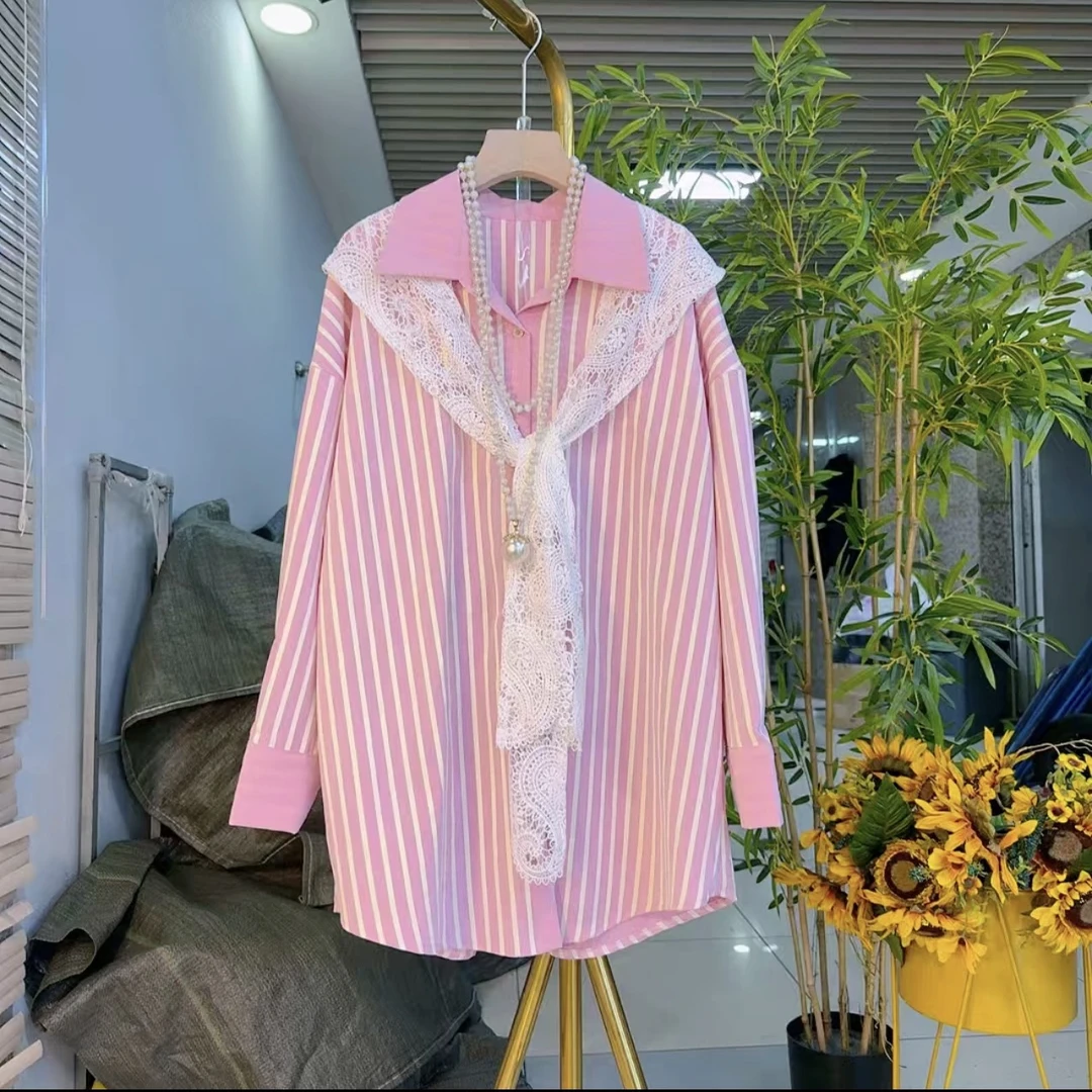 芃芃620春季新款大码女装欧货时尚拼接蕾丝领带气质条纹衬衫