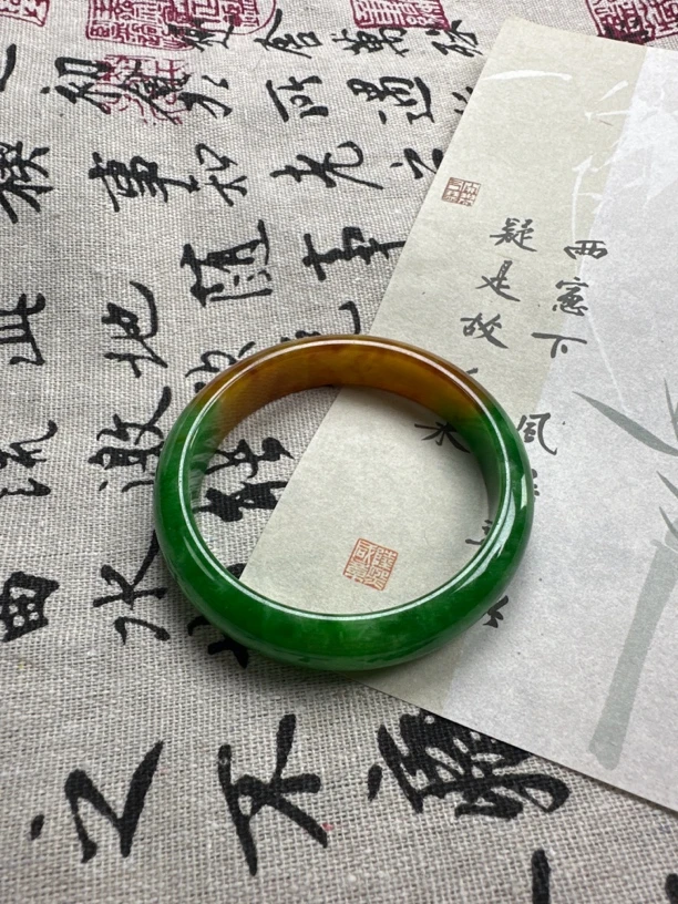 W1525 五九加双彩缅甸翡翠手镯