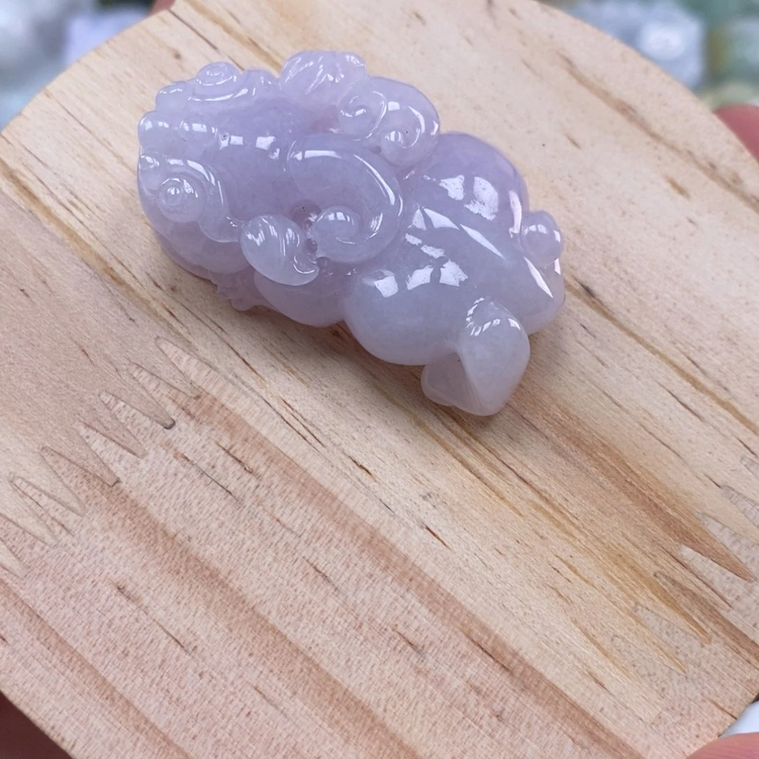翡翠未镶嵌颈饰多人如意貔貅吊坠