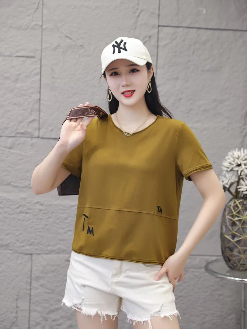 2025夏季新款短袖女圆领常规款休闲风T恤纯色夏装韩版宽松绣字母
