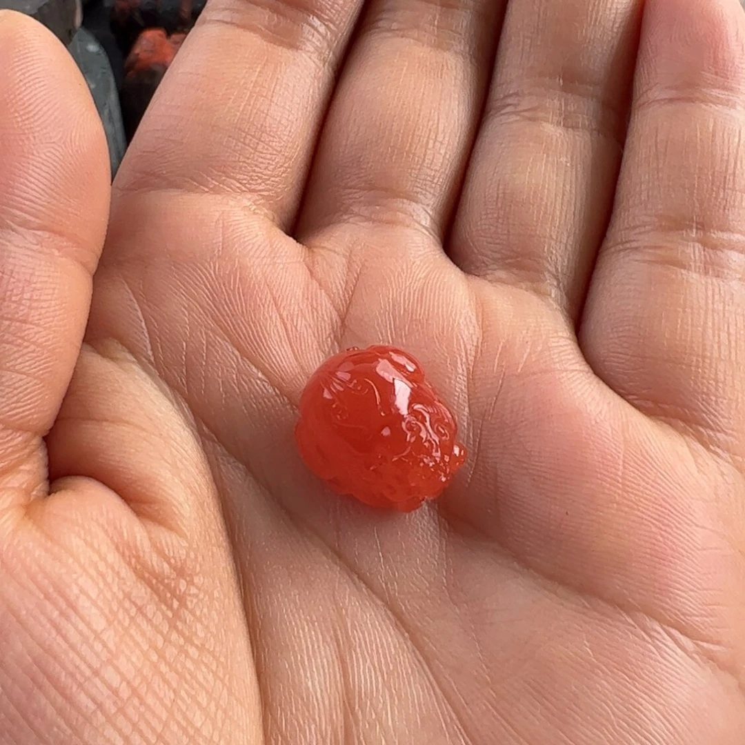 未镶嵌配饰南红玛瑙