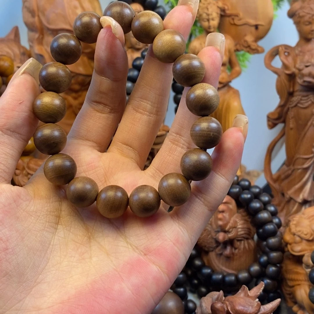 檀香木其他丙*酚红肉  1.2 奶香味 微瑕