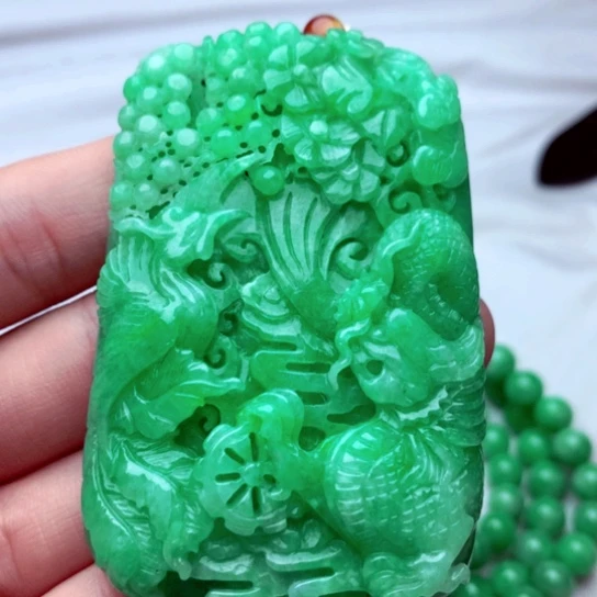 翡翠未镶嵌吊坠(不含链)