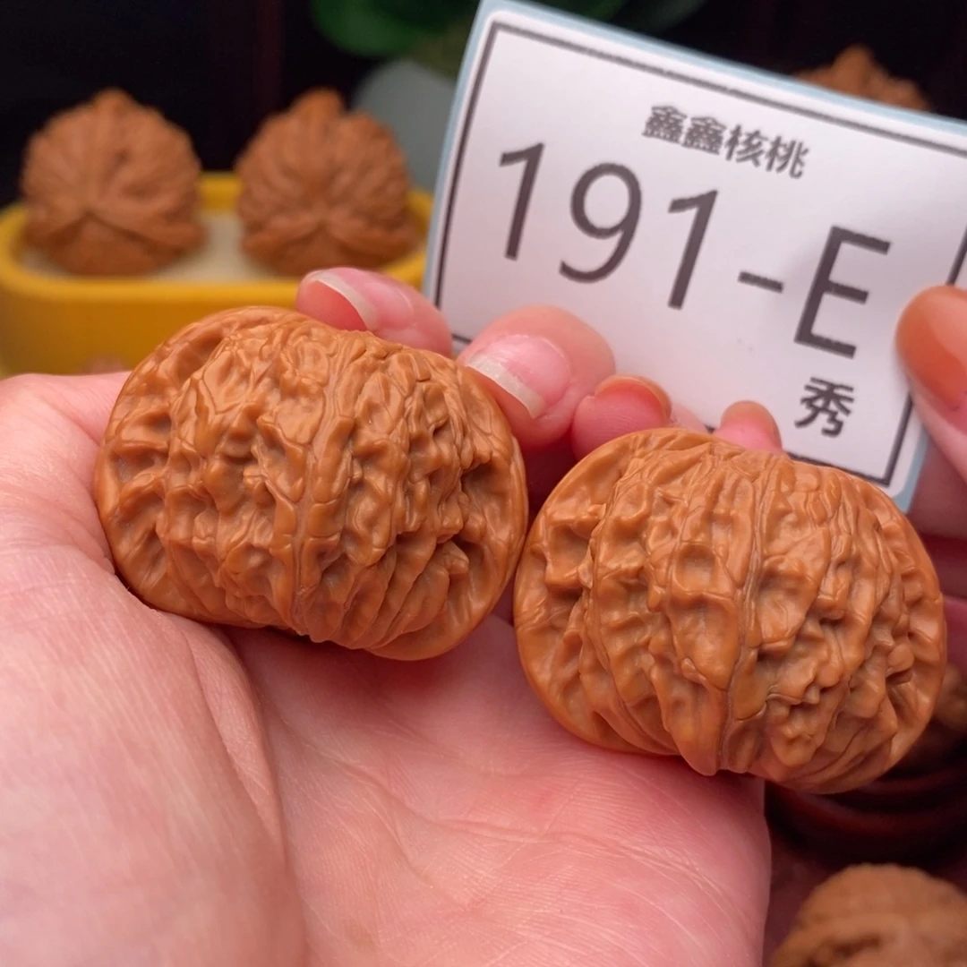 文玩核桃把件正磨40