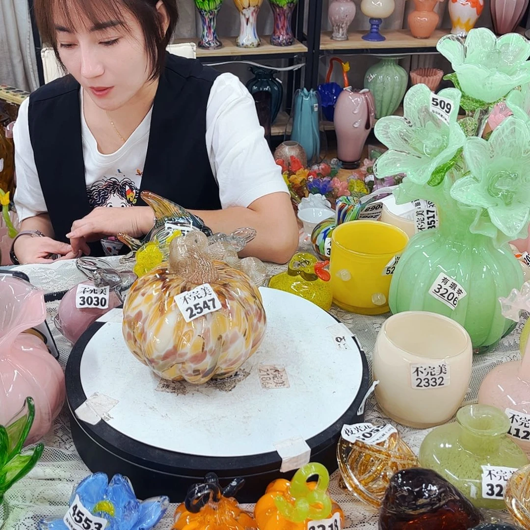 2547 家悦琉璃工艺品不完美