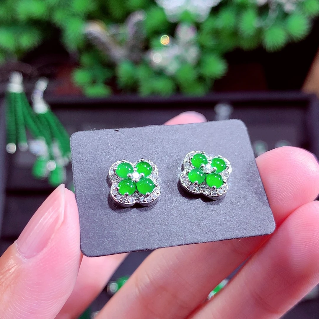 颈饰未镶嵌翡翠天然