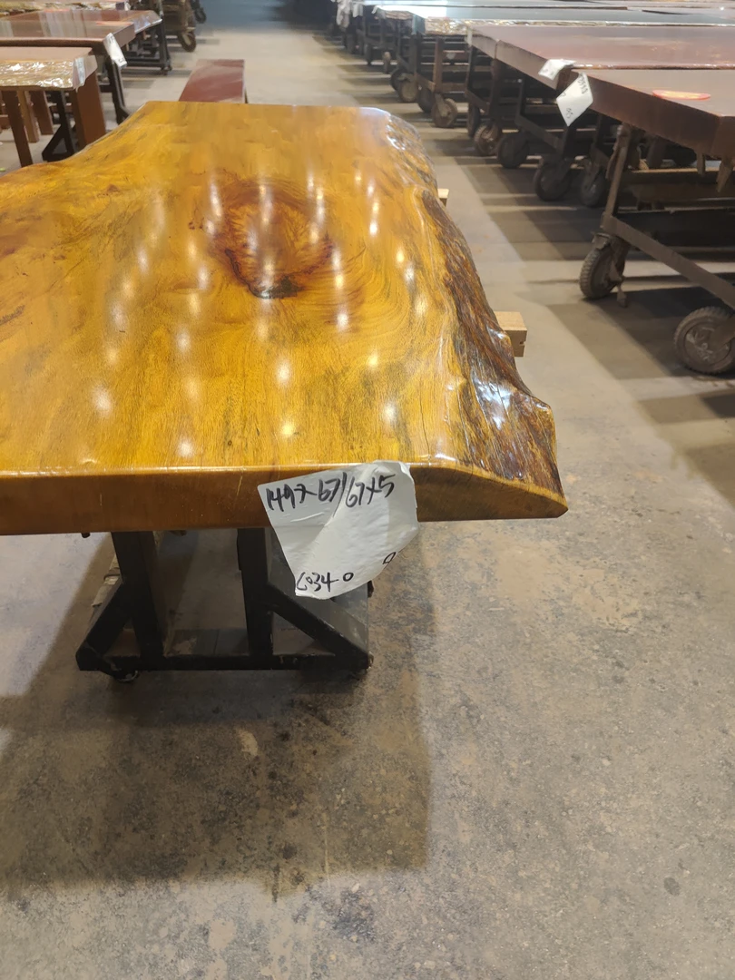 原木原切 整板整料  实木大板  没有拼接 贴皮 灌水泥 ！