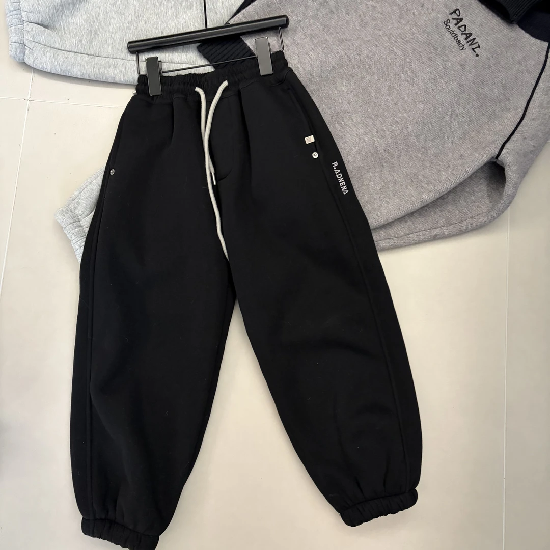 杭州六小六正版 BY LIUXIAOLIU冬季儿童加绒卫裤20407