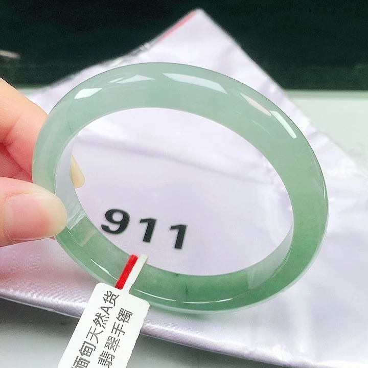 翡翠未镶嵌手镯911