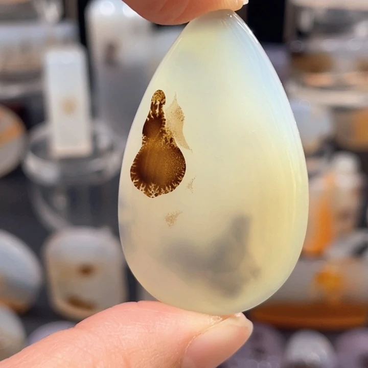 玛瑙/玉髓合金颈饰