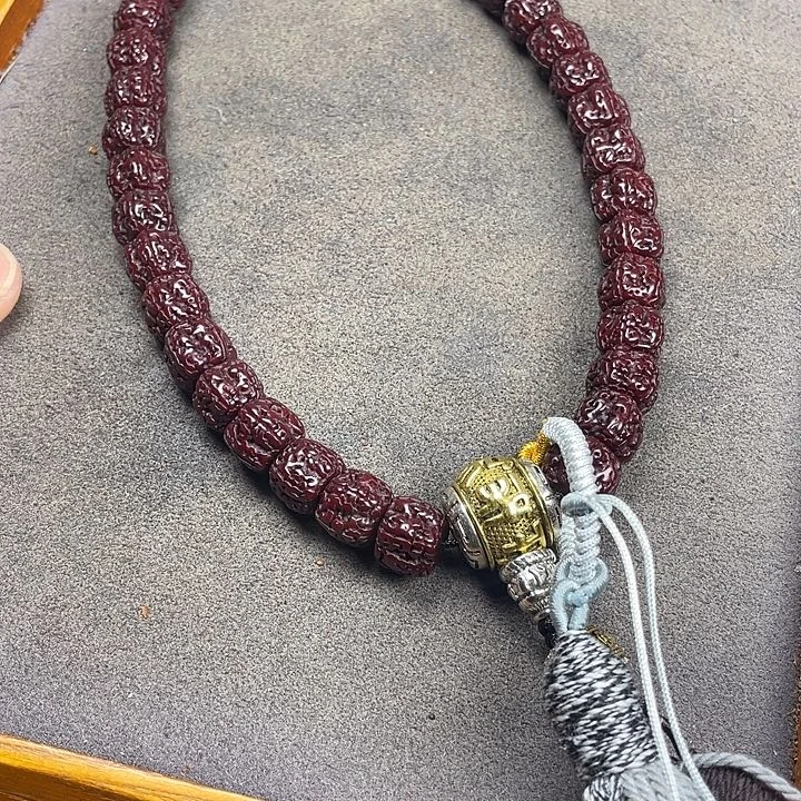 同***义吊坠金刚菩提2222223