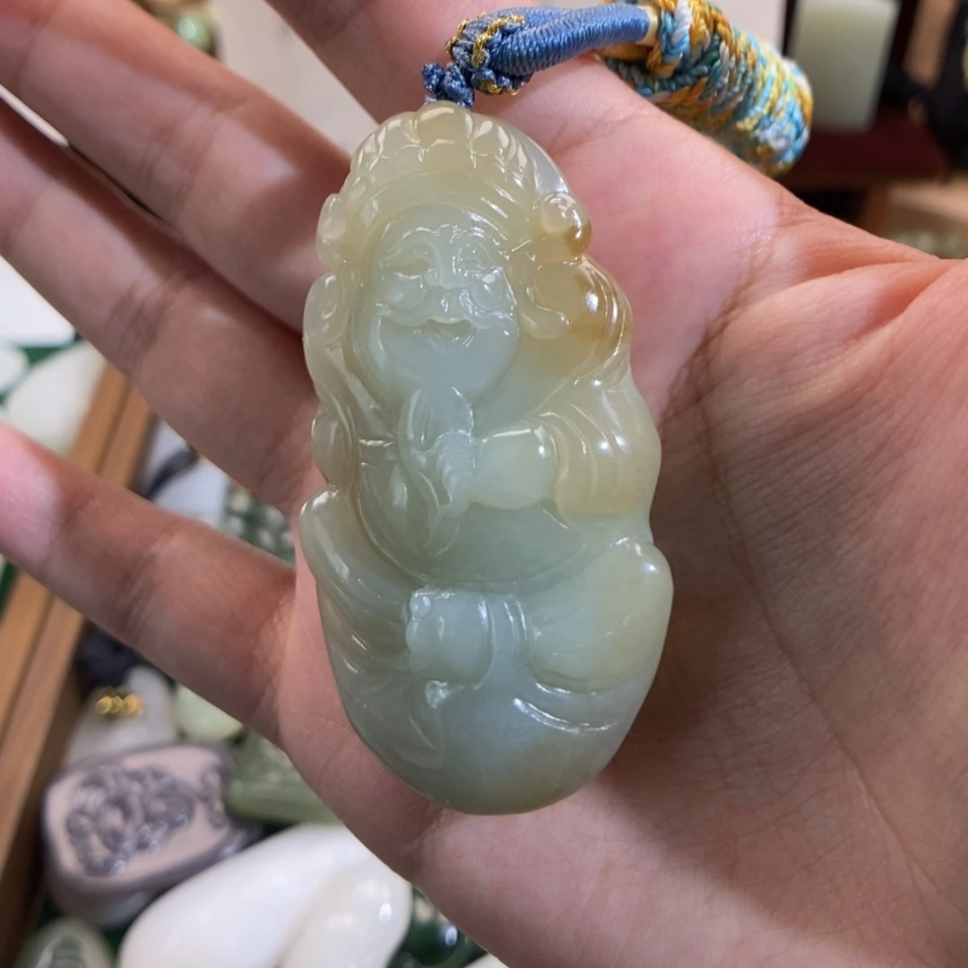 和田玉（糖玉）未镶嵌挂件