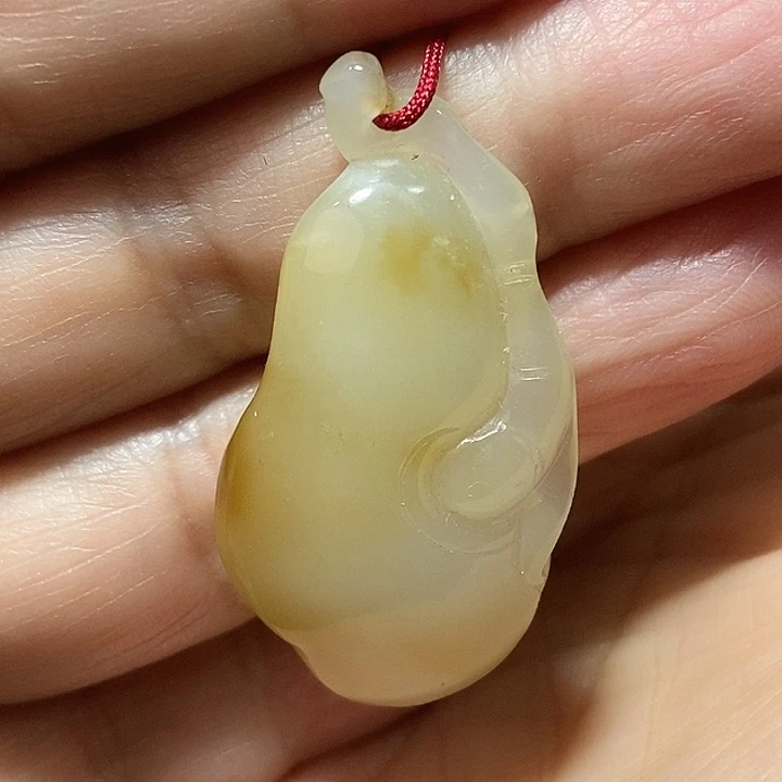 和田玉（糖玉）未镶嵌颈饰